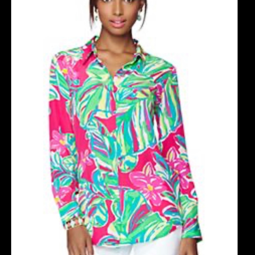 Silk Lilly Pulitzer Isla printed Gold Button Down top Size S